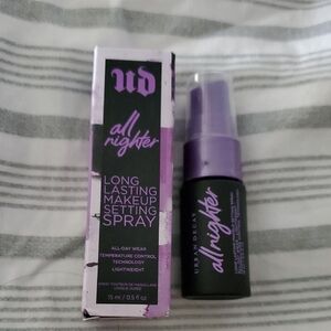 Urban Decay All Nighter Setting Spray - Purple